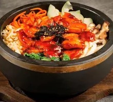 Grilled Pork Belly Stone Pot Rice