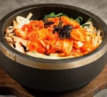 Spicy Kimchi and Pork Belly Stone Pot Rice
