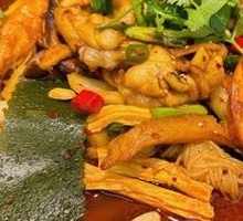 Fresh Shrimp and Frog Hot Pot