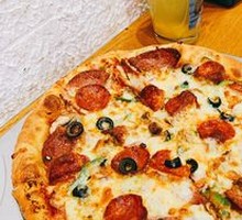 Station Special Pizza
