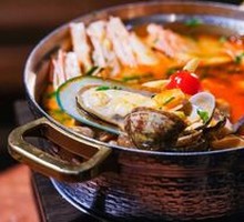 Spicy Seafood Tom Yum Soup