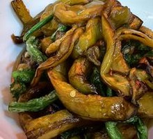 Spicy Chili and Eggplant Stir-Fry