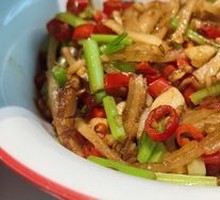Sour Radish with Beef Tripe