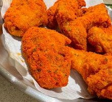 Spicy Cheese Fried Chicken Wings