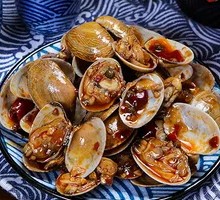Spicy Stir-Fried Clams