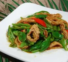 Spicy Pepper and Donkey Intestine
