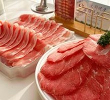 Beef Roll with Sauce