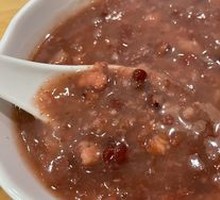 Red Bean and Coix Seed Beauty Porridge