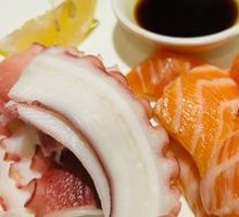 Salmon Sashimi