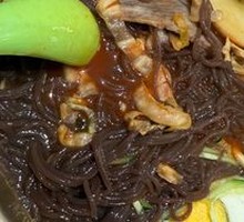 Fruit-flavored Cold Noodles with Shrimp
