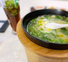 Mengzi Crossing Bridge Rice Noodles