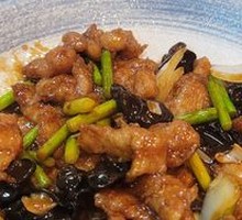 Shanxi-style Fried Pork with Oil