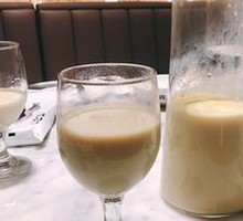 Freshly Ground Soy Milk