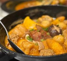 Hu Shi's Premium Hot Pot