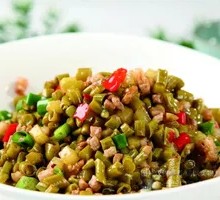 Minced Pork with Sour Beans