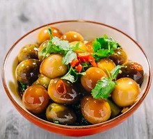 Smoked Quail Eggs