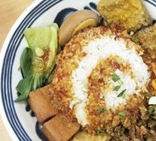 Stinky Tofu with Sour Bamboo Shoots Rice