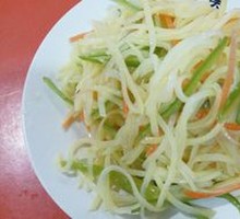 Mixed Color Potato Shreds Salad