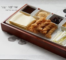 Tai Shan Four-Flavor Crepe