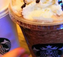 Matcha Cocoa Crunch Frappuccino