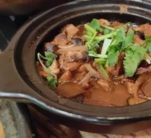Stir-fry Chicken Pot
