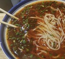 Qishan Sautéed Pork Sour Soup Noodles