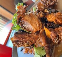 Chicken Stewed with Mushrooms