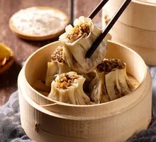 Fresh Pork and Mushroom Dumplings