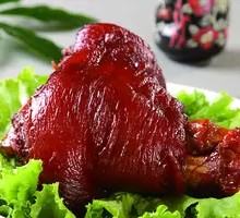 Lungjiang Pork Elbow Delight
