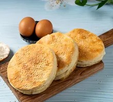 Braised flatbread with seasoned egg