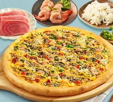 Tuna Seafood Medley Pizza