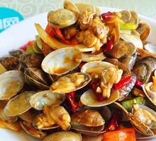 Spicy Stir-Fried Clams