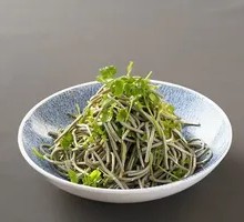Tender香椿苗 with Tofu Strips