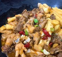 Pork Rib and Chicken Claw Hot Pot