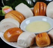 Gold and Silver Steamed Buns