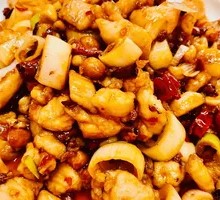 Stir-Fried Chicken with Sauce