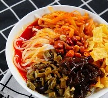 Chicken Luosifen