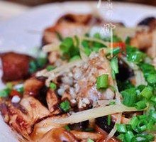 Steamed Squid Tubes