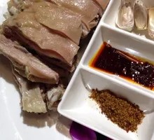 Hand-grabbed Meat