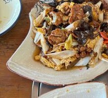 Sour Stir-Fried Egg with Wood Ear Mushrooms