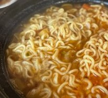 Hot Pot Instant Noodles