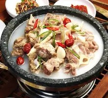 Braised Lamb Trotters