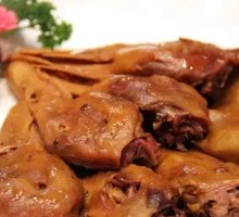 Sauced Duck Gizzard