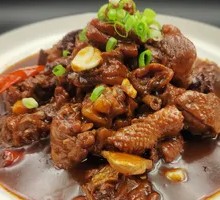Huizhou Roast Stewed Chicken