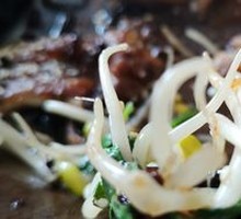 Bean sprouts