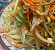 Mixed Enoki Mushrooms with Tofu Skin