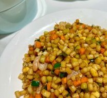 Stir-Fried Noodles with特色