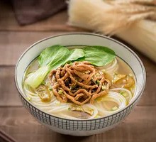 Shredded Pork Rice Noodles