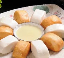 Gold and Silver Steamed Buns