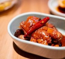 Spicy Pig Trotters